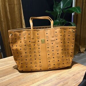 Reversible Liz Shopper In Visetos (Large)